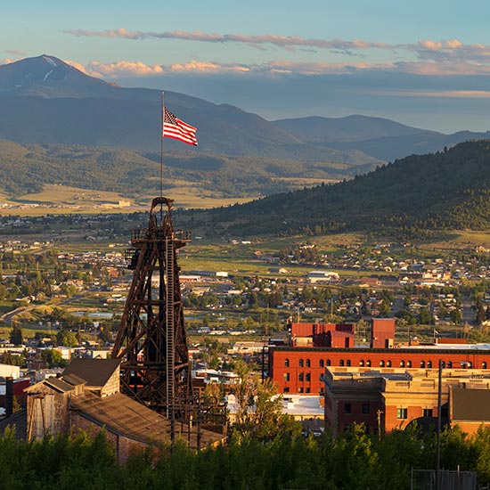 Convention Information Feature image of an over look of the valley and town where the convention will take place.